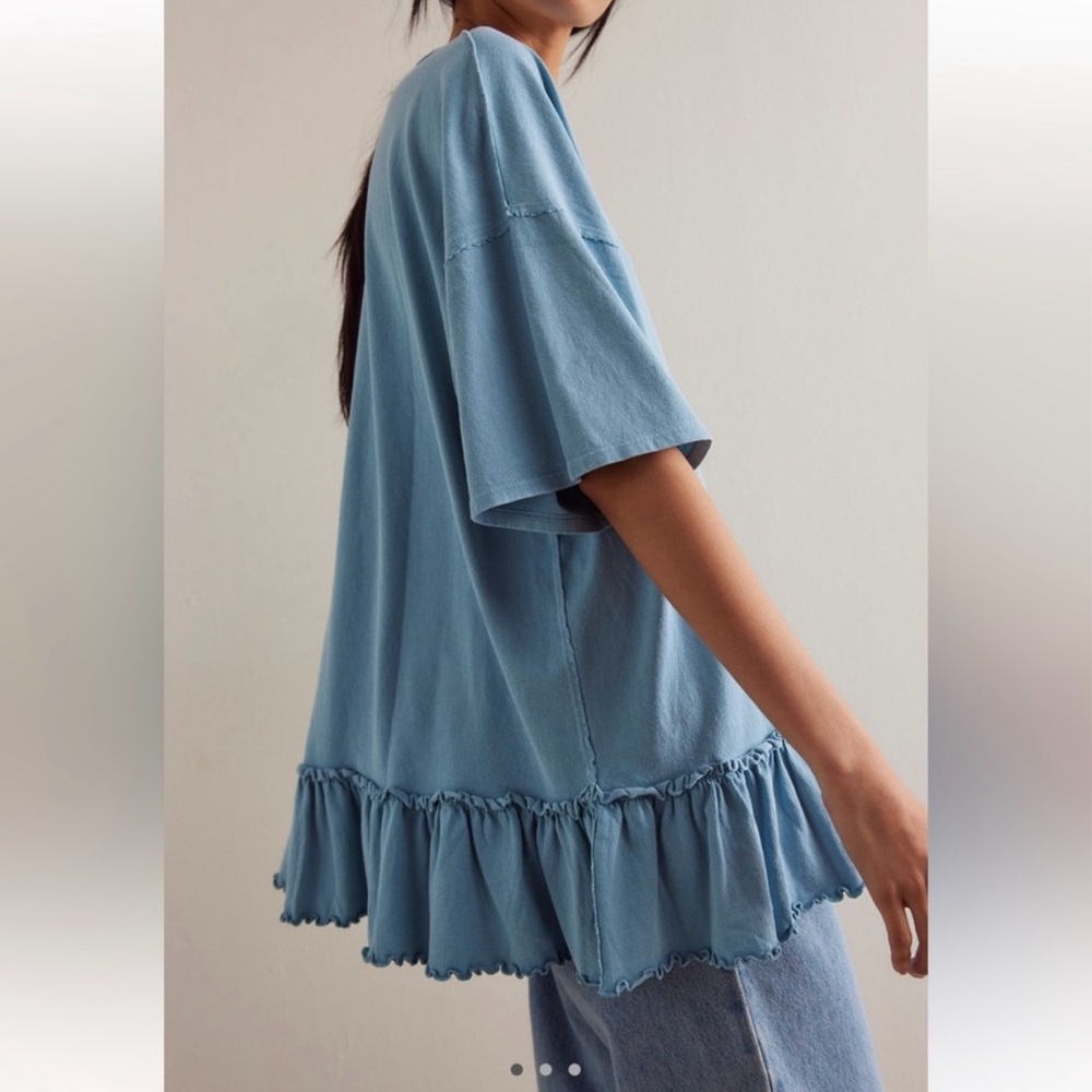 We The Free Why Yes Blue Tee-NWOT - Picture 2 of 5